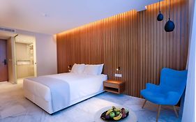 Radisson Beach Resort